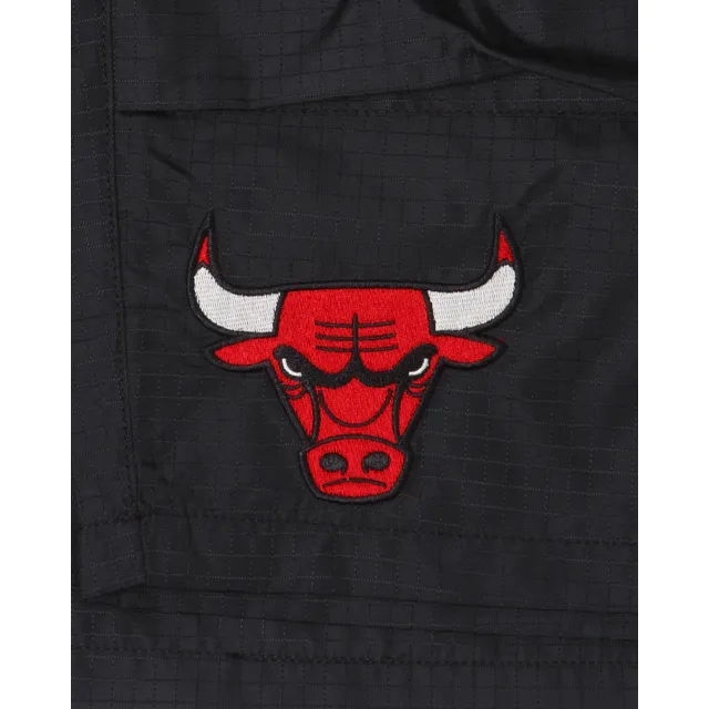 Alpha Industries X Chicago Bulls Shorts