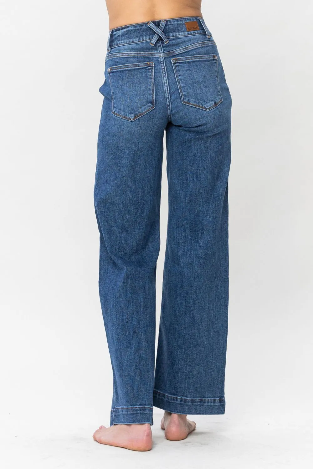 Judy Blue Double Button Wide Leg Jeans in Medium Wash