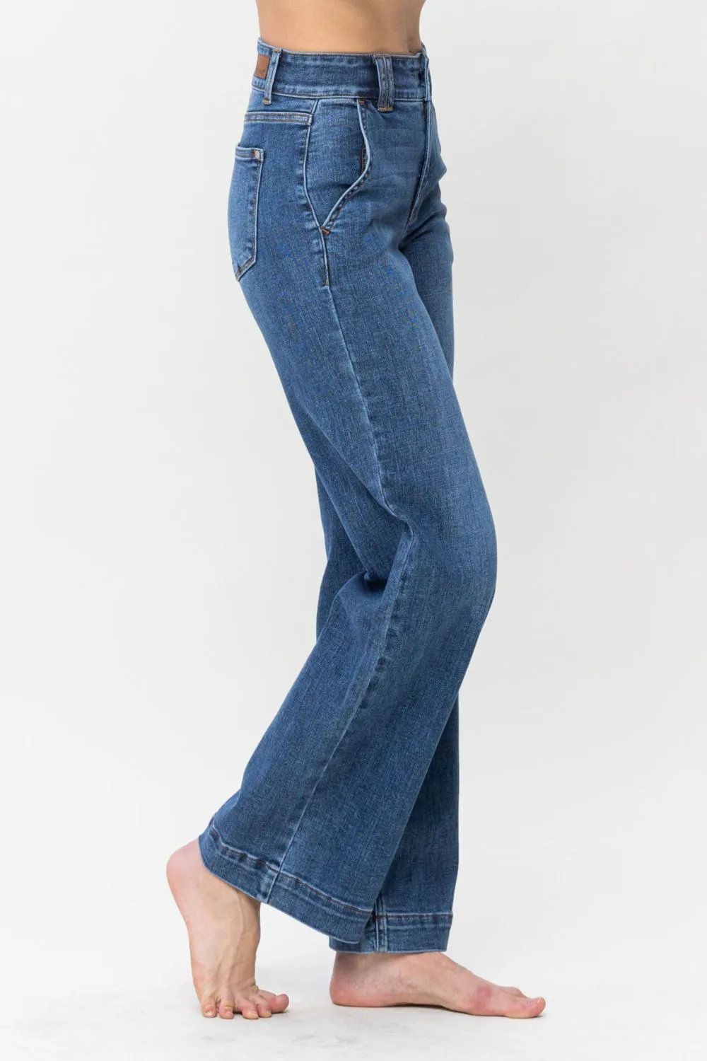 Judy Blue Double Button Wide Leg Jeans in Medium Wash