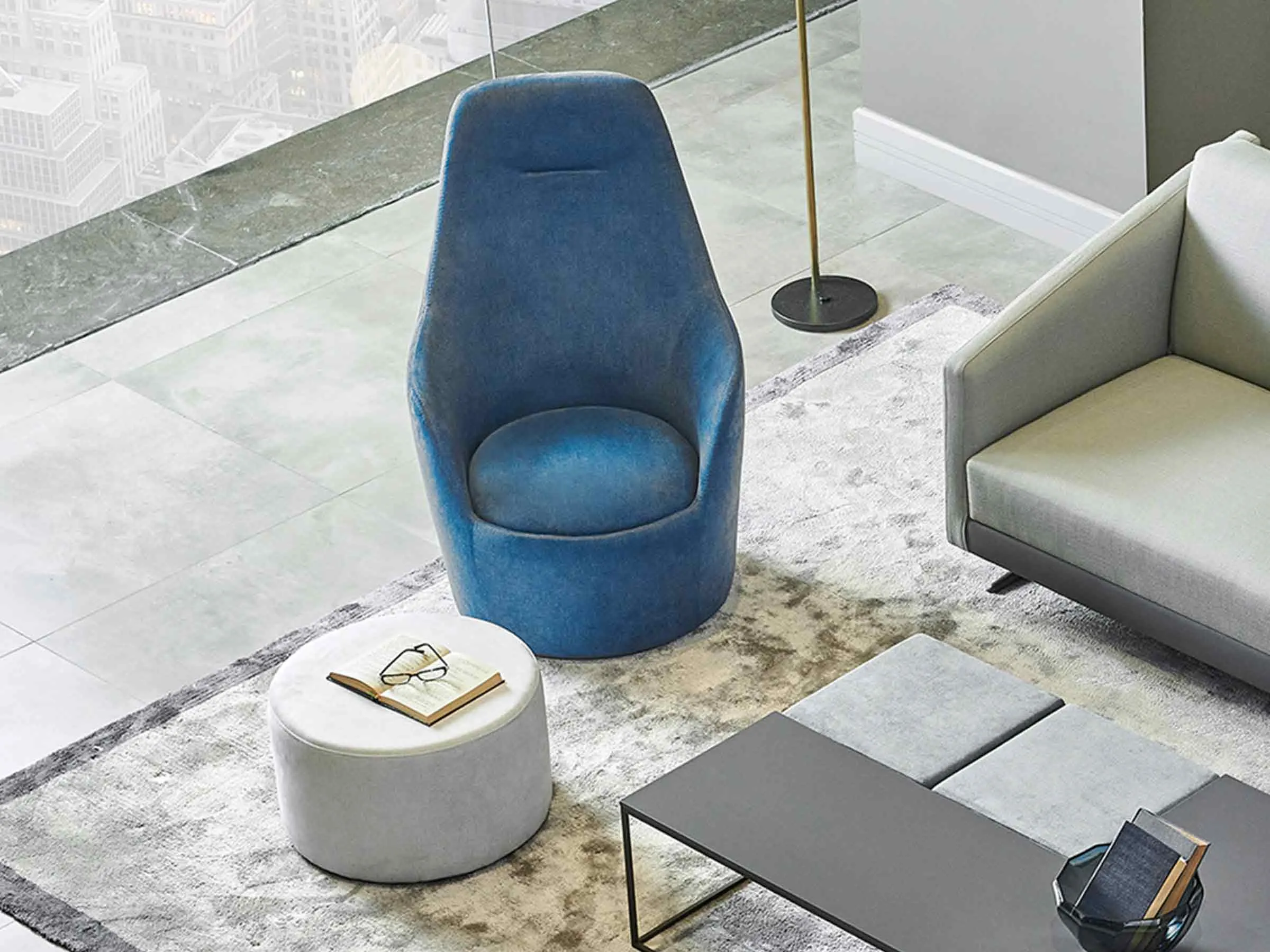 Lande Armchair
